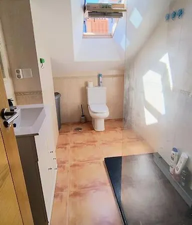 Apartman Atico Con Terraza